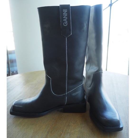 Bnwb Ganni Distressed Biker Boots 39 
